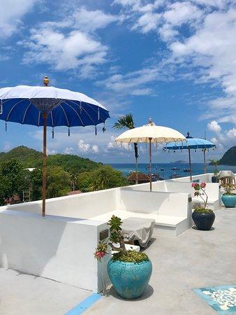 Seaesta Bar & Restaurant